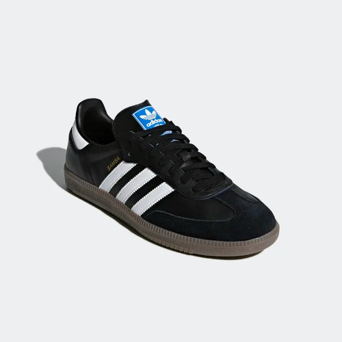 Adidas Samba OG Black — angle view