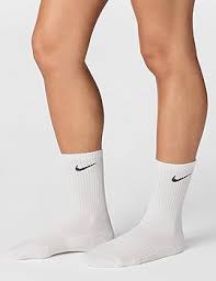 Nike Everyday Cushioned White Crew Socks — 3 Pack